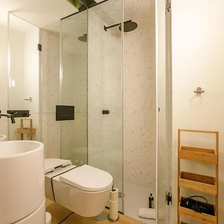 Door 65 - Historical Center Apartment Porto